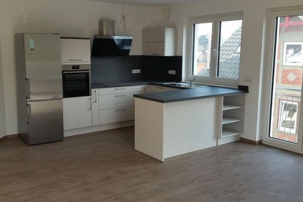 Prenájom bytu 3-izbový 102 m², Harleshäuser Straße 133, Kassel, Hesensko Prenájom bytu 3-izbový 102 m², Harleshäuser Straße 133, Kassel, Hesensko