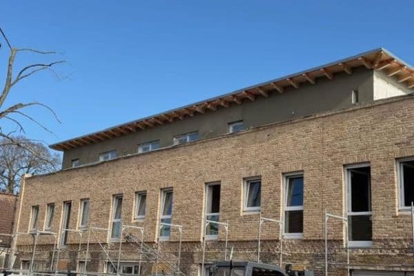 Prenájom bytu 3-izbový 86 m², Tremmener Straße 2, Nauen OT Gohlitz Prenájom bytu 3-izbový 86 m², Tremmener Straße 2, Nauen OT Gohlitz