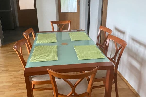 Prenájom bytu 3-izbový 72 m², Vrbovecká, Plzeň, Plzeňský kraj Prenájom bytu 3-izbový 72 m², Vrbovecká, Plzeň, Plzeňský kraj