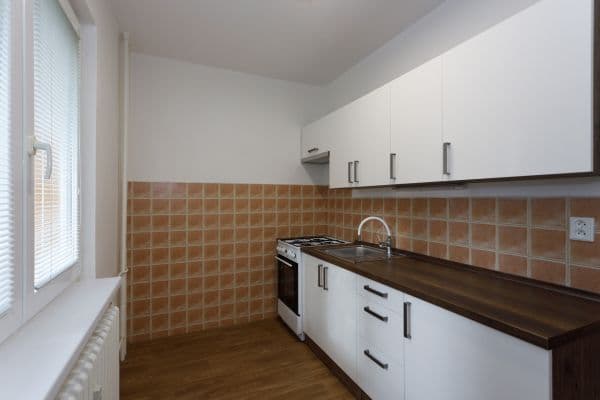 Predaj bytu 3-izbový 60 m², tř. 17. listopadu, Přerov Predaj bytu 3-izbový 60 m², tř. 17. listopadu, Přerov