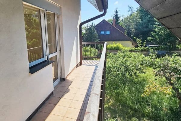 Prenájom bytu 2-izbový 64 m², Hostinského, Praha Prenájom bytu 2-izbový 64 m², Hostinského, Praha