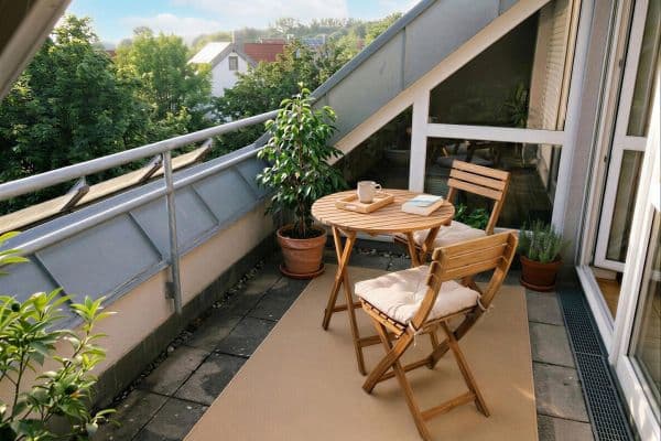 Prenájom bytu 3-izbový 77 m², Saarstr. 59, Kirchheim unter Teck Prenájom bytu 3-izbový 77 m², Saarstr. 59, Kirchheim unter Teck