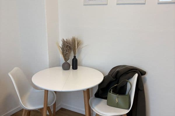 Prenájom bytu 2-izbový 36 m², Lindenallee 36D, Hamburg, Hamburg Prenájom bytu 2-izbový 36 m², Lindenallee 36D, Hamburg, Hamburg