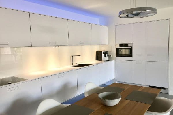 Prenájom bytu 3-izbový 105 m², Sophienstraße, Stuttgart, Bádensko-Wurttembersko Prenájom bytu 3-izbový 105 m², Sophienstraße, Stuttgart, Bádensko-Wurttembersko