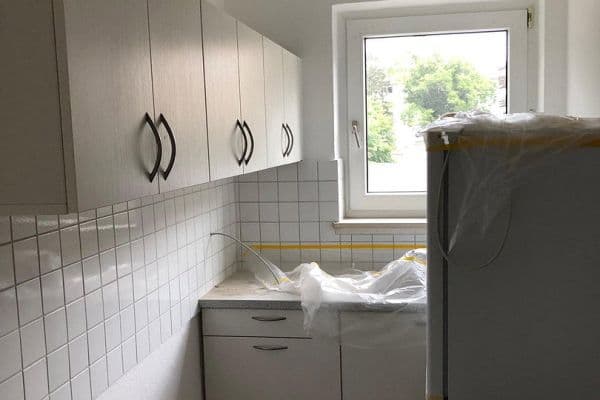 Prenájom bytu 3-izbový 59 m², Kallstadter Straße 16, Mannheim Prenájom bytu 3-izbový 59 m², Kallstadter Straße 16, Mannheim