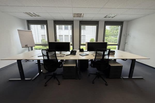 Prenájom kancelárie 355 m², Angermunder Straße 126, Düsseldorf - Angermund, Severné Porýnie - Westfálsko Prenájom kancelárie 355 m², Angermunder Straße 126, Düsseldorf - Angermund, Severné Porýnie - Westfálsko