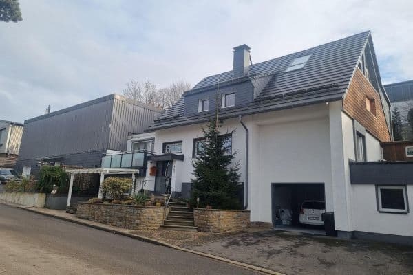 Predaj domu 490 m², pozemek 997 m², Iserlohn Predaj domu 490 m², pozemek 997 m², Iserlohn