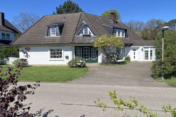 Predaj domu 240 m², pozemek 720 m², Lilienthal Predaj domu 240 m², pozemek 720 m², Lilienthal