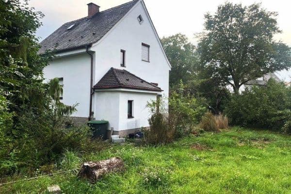 Predaj domu 110 m², pozemek 884 m², Nibelungenstr. 40, Dachau, Bavorsko Predaj domu 110 m², pozemek 884 m², Nibelungenstr. 40, Dachau, Bavorsko