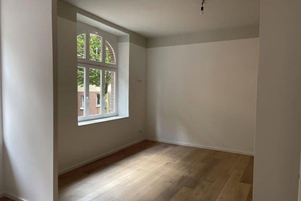 Prenájom bytu 2-izbový 69 m², Aachen, Severné Porýnie - Westfálsko Prenájom bytu 2-izbový 69 m², Aachen, Severné Porýnie - Westfálsko