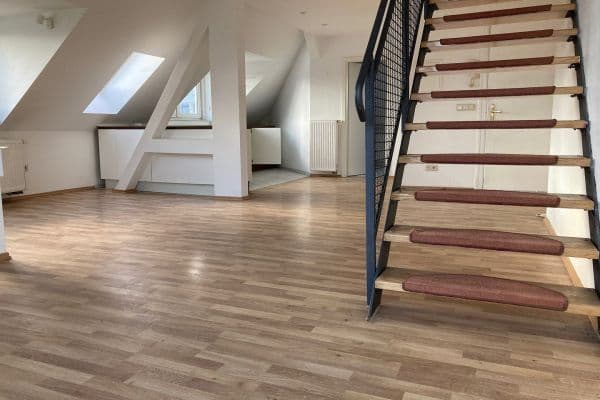 Prenájom bytu 2-izbový 59 m², Böttgerstr. 5, Leipzig, Sasko Prenájom bytu 2-izbový 59 m², Böttgerstr. 5, Leipzig, Sasko