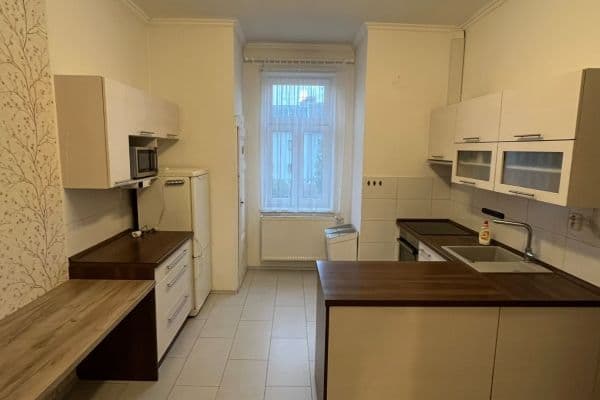 Predaj bytu 3-izbový 76 m², Dukelská, České Budějovice, Jihočeský kraj Predaj bytu 3-izbový 76 m², Dukelská, České Budějovice, Jihočeský kraj