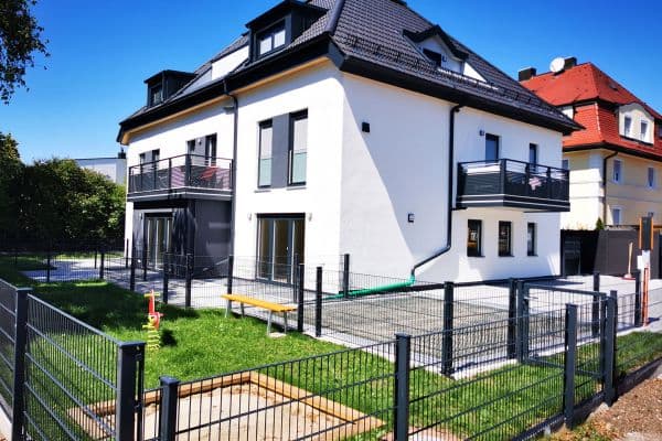 Prenájom bytu 3-izbový 93 m², Verdistr. 105e, München, Bavorsko Prenájom bytu 3-izbový 93 m², Verdistr. 105e, München, Bavorsko