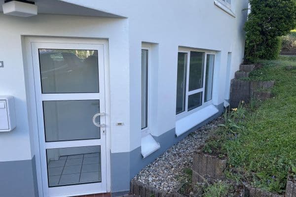 Prenájom bytu 2-izbový 49 m², Winz, Hargesheim Prenájom bytu 2-izbový 49 m², Winz, Hargesheim