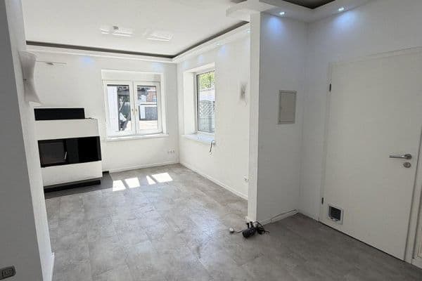 Prenájom domu 165 m², pozemek 225 m², Wielandstr. 4a, Worms Prenájom domu 165 m², pozemek 225 m², Wielandstr. 4a, Worms