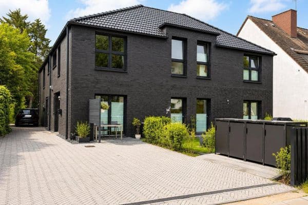 Prenájom domu 157 m², pozemek 290 m², Hamburg, Hamburg Prenájom domu 157 m², pozemek 290 m², Hamburg, Hamburg