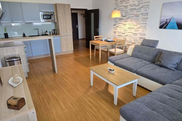Prenájom bytu 2-izbový 55 m², Jantarová, Ostrava, Moravskoslezský kraj Prenájom bytu 2-izbový 55 m², Jantarová, Ostrava, Moravskoslezský kraj