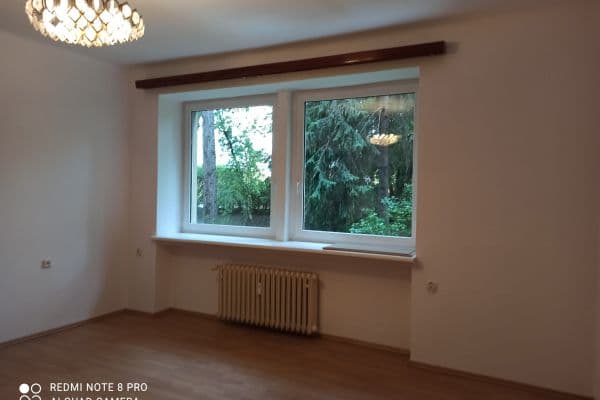 Prenájom bytu 1-izbový 29 m², Patočkova, Praha Prenájom bytu 1-izbový 29 m², Patočkova, Praha