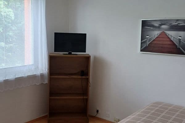 Prenájom bytu 1-izbový 30 m², Jičínská, Ostrava Prenájom bytu 1-izbový 30 m², Jičínská, Ostrava