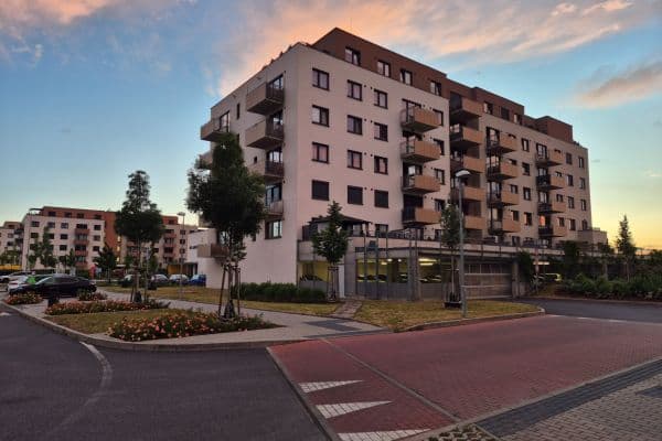 Prenájom bytu 2-izbový 50 m², Sedlářova, Praha Prenájom bytu 2-izbový 50 m², Sedlářova, Praha