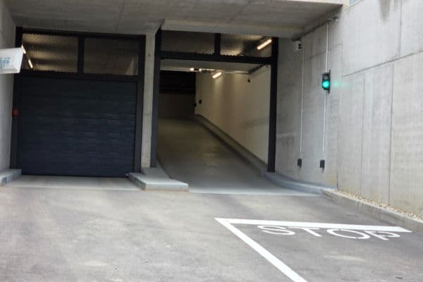 Prenájom garáže 15 m², Pod Krocínkou, Praha Prenájom garáže 15 m², Pod Krocínkou, Praha