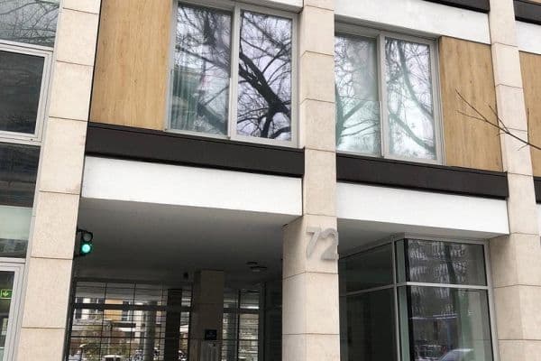 Prenájom bytu 2-izbový 35 m², Potsdamerstr., Berlin, Berlín Prenájom bytu 2-izbový 35 m², Potsdamerstr., Berlin, Berlín