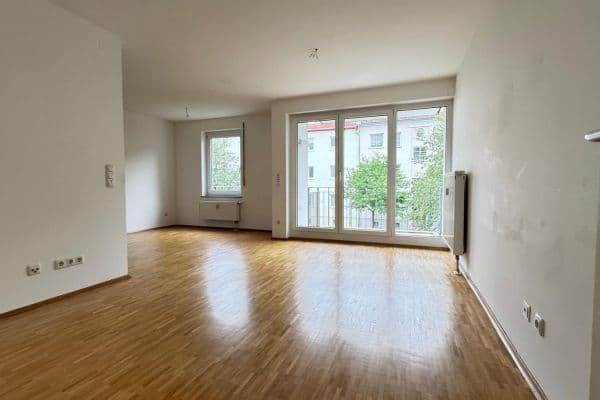 Prenájom bytu 2-izbový 55 m², Methfesselstr. 3, München, Bavorsko Prenájom bytu 2-izbový 55 m², Methfesselstr. 3, München, Bavorsko