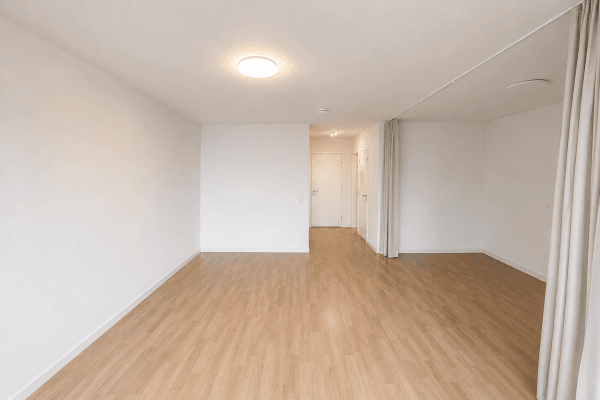 Prenájom bytu 1-izbový 49 m², Römersteinstraße 108, Reutlingen Prenájom bytu 1-izbový 49 m², Römersteinstraße 108, Reutlingen