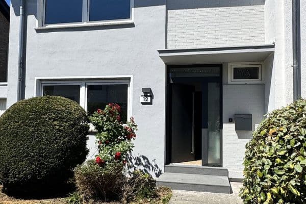 Predaj domu 115 m², pozemek 281 m², Max-Planck-Str. 12, Niederkassel-Lülsdorf Predaj domu 115 m², pozemek 281 m², Max-Planck-Str. 12, Niederkassel-Lülsdorf