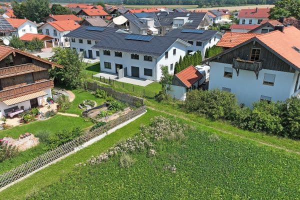 Predaj domu 153 m², pozemek 206 m², Erlenweg, Brunnthal, Bavorsko Predaj domu 153 m², pozemek 206 m², Erlenweg, Brunnthal, Bavorsko