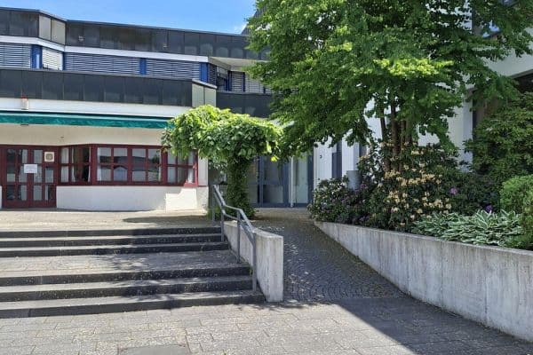 Prenájom kancelárie 147 m², Marktplatz 3, Baienfurt Prenájom kancelárie 147 m², Marktplatz 3, Baienfurt