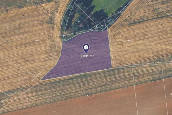 Predaj pozemku 3.277 m², Kvíčovice Predaj pozemku 3.277 m², Kvíčovice