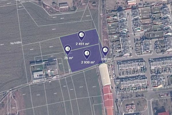 Predaj pozemku 5.737 m², Slaný Predaj pozemku 5.737 m², Slaný