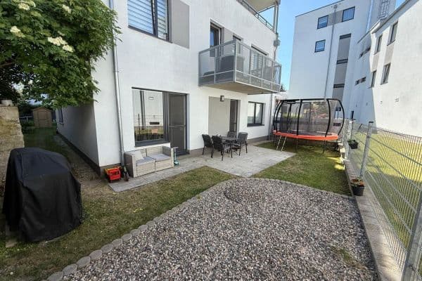 Predaj bytu 3-izbový 98 m², Za Lípou, Praha Predaj bytu 3-izbový 98 m², Za Lípou, Praha