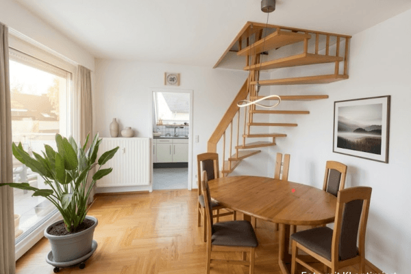 Predaj bytu 3-izbový 64 m², Haan Predaj bytu 3-izbový 64 m², Haan