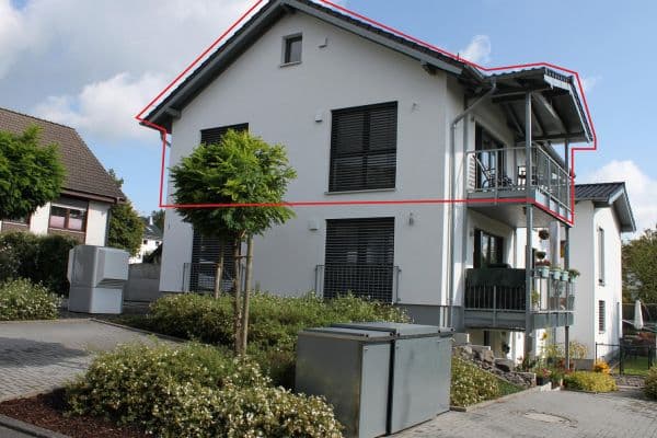 Prenájom bytu 2-izbový 77 m², Neunkirchen-Seelscheid Prenájom bytu 2-izbový 77 m², Neunkirchen-Seelscheid