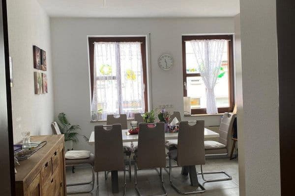 Prenájom bytu 4-izbový 112 m², Obersulm Prenájom bytu 4-izbový 112 m², Obersulm
