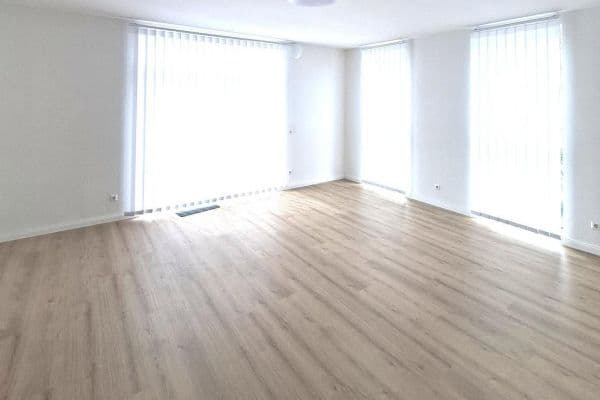 Predaj bytu 4-izbový 103 m², Berlin, Berlín Predaj bytu 4-izbový 103 m², Berlin, Berlín