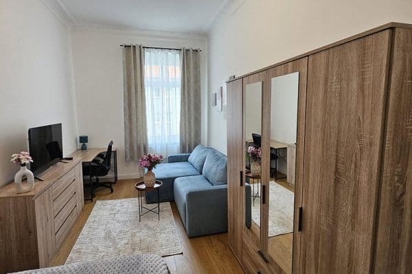 Prenájom bytu 1-izbový 24 m², Edisonstraße 45, Berlin, Berlín Prenájom bytu 1-izbový 24 m², Edisonstraße 45, Berlin, Berlín