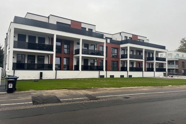 Prenájom bytu 3-izbový 85 m², Isernhagen Prenájom bytu 3-izbový 85 m², Isernhagen