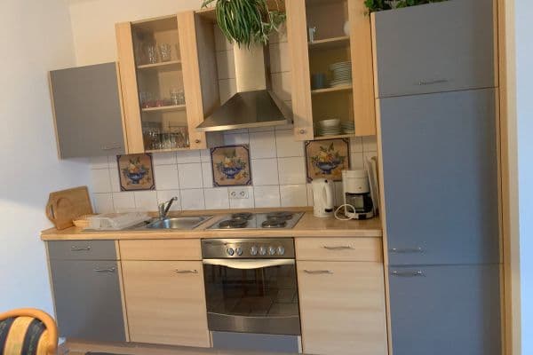 Prenájom bytu 2-izbový 60 m², Bahnhofstr. 12, Erpolzheim Prenájom bytu 2-izbový 60 m², Bahnhofstr. 12, Erpolzheim