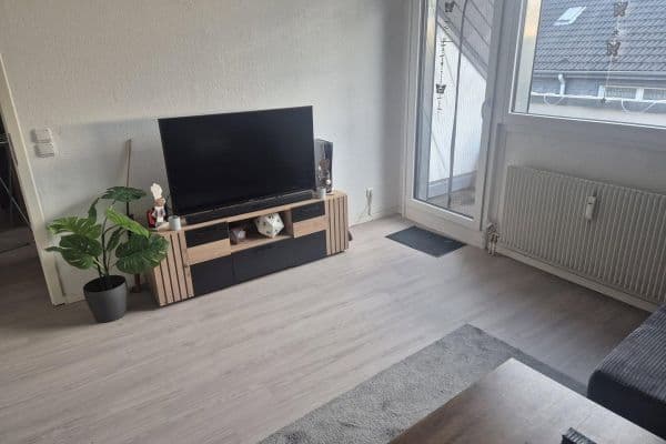 Prenájom bytu 2-izbový 55 m², Liebigstr 15a, Mülheim a.d. Ruhr Prenájom bytu 2-izbový 55 m², Liebigstr 15a, Mülheim a.d. Ruhr