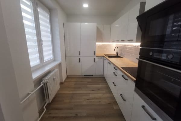 Predaj bytu 3-izbový 63 m², Mitušova, Ostrava Predaj bytu 3-izbový 63 m², Mitušova, Ostrava