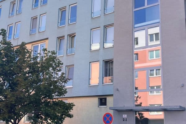 Predaj bytu 1-izbový 30 m², Zderadova, Brno Predaj bytu 1-izbový 30 m², Zderadova, Brno