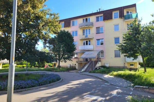 Prenájom bytu 2-izbový 63 m², Topolová, Olomouc Prenájom bytu 2-izbový 63 m², Topolová, Olomouc