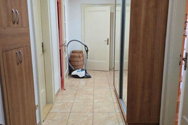 Prenájom bytu 2-izbový 85 m², Českobratrská, Ostrava, Moravskoslezský kraj Prenájom bytu 2-izbový 85 m², Českobratrská, Ostrava, Moravskoslezský kraj