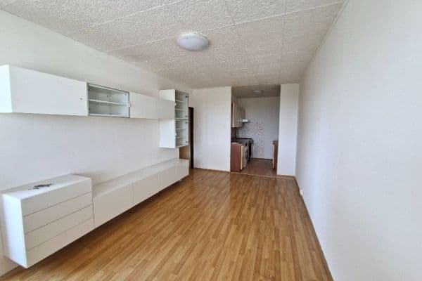 Predaj bytu 2-izbový 42 m², Doubravická, Praha Predaj bytu 2-izbový 42 m², Doubravická, Praha