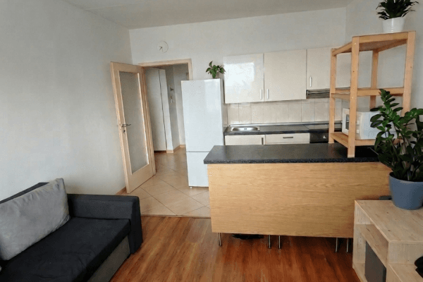 Prenájom bytu 2-izbový 45 m², Blatnická, Brno Prenájom bytu 2-izbový 45 m², Blatnická, Brno