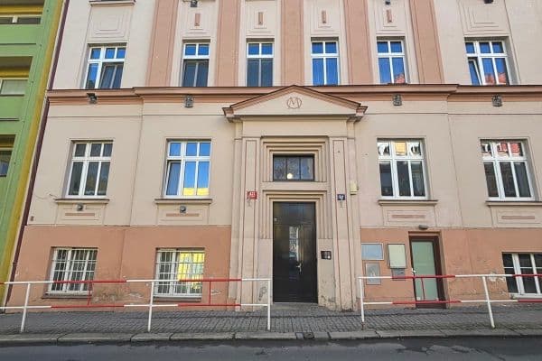 Predaj bytu 1-izbový 28 m², Ohradní, Praha Predaj bytu 1-izbový 28 m², Ohradní, Praha