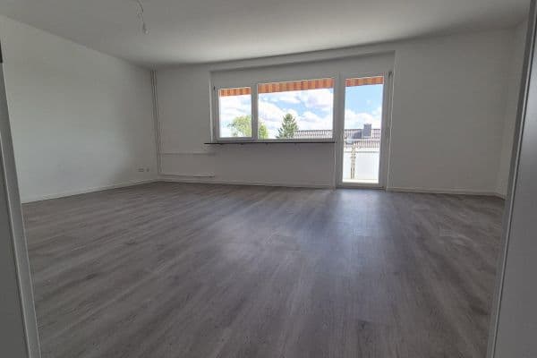 Prenájom bytu 3-izbový 95 m², Lorsch Prenájom bytu 3-izbový 95 m², Lorsch